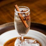 Quel cocktail au champagne pour noël surprendra vos invités ?